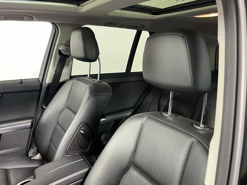 Used 2015 Mercedes-Benz GLK 350 4MATIC image 18