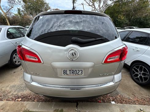 Used 2016 Buick Enclave Leather FWD image 5