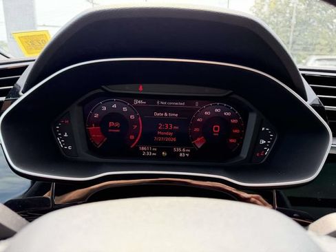 Used 2023 Audi Q3 2.0T Premium w/ Convenience Package AWD/4WD image 25