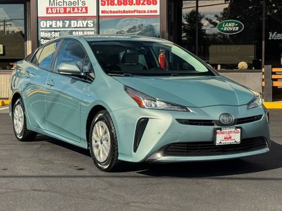 Used 2019 Toyota Prius LE