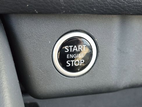 Used 2023 Nissan Rogue SL w/ SL Premium Package image 29