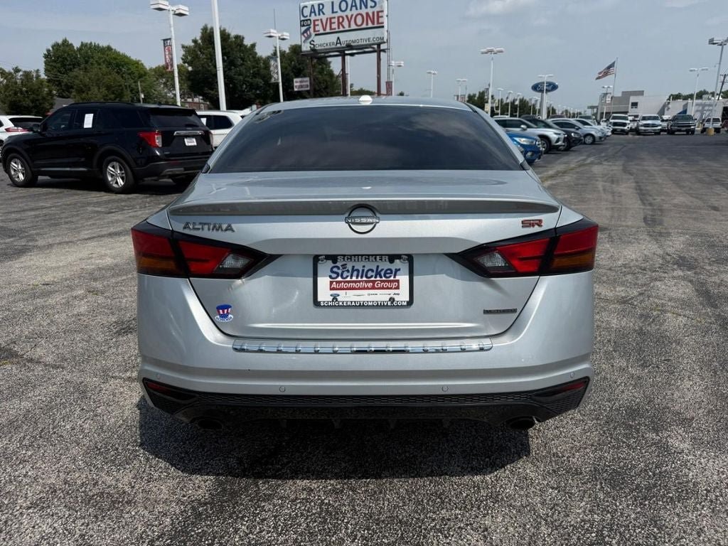 Used 2023 Nissan Altima 2.0 SR FWD image 9