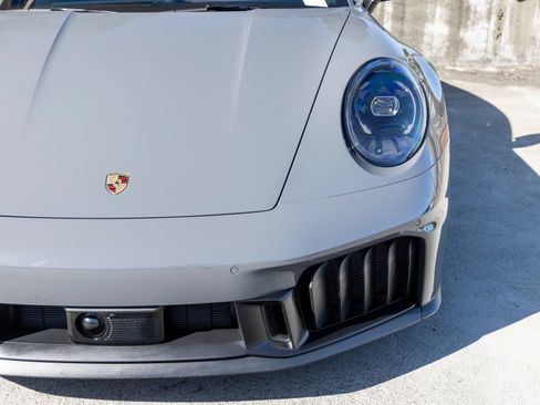 Certified 2025 Porsche 911 Carrera GTS RWD image 17