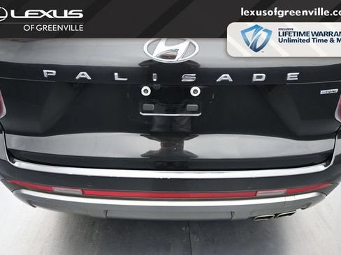 Used 2023 Hyundai Palisade Limited w/ Cargo Package AWD/4WD image 10