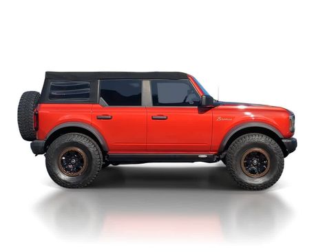 Used 2022 Ford Bronco Badlands w/ Sasquatch Package image 9