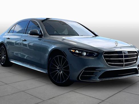 Used 2026 Mercedes-Benz S 580 4MATIC Sedan image 3