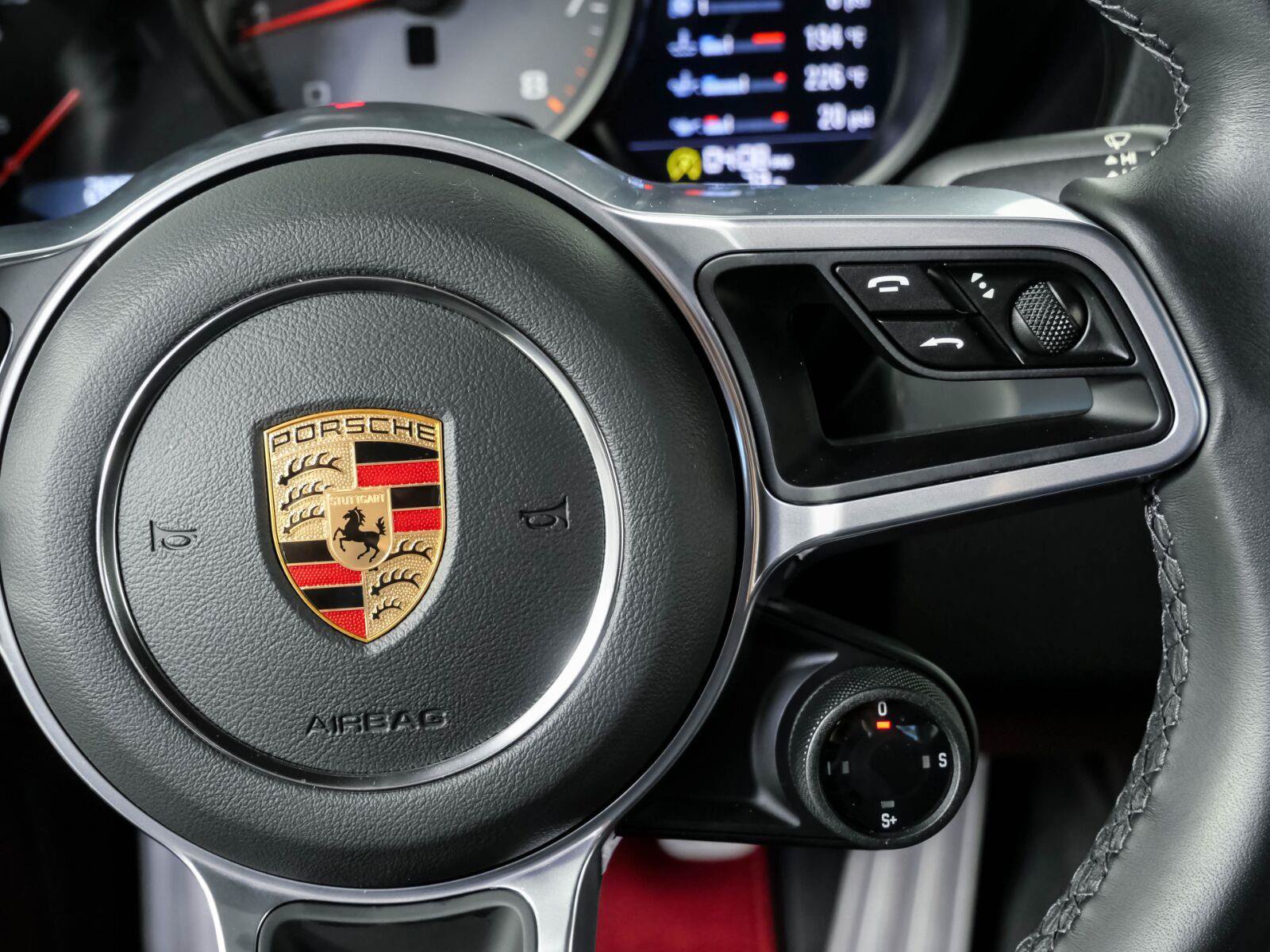 Certified 2024 Porsche 718 Cayman S w/ Premium Package RWD image 11