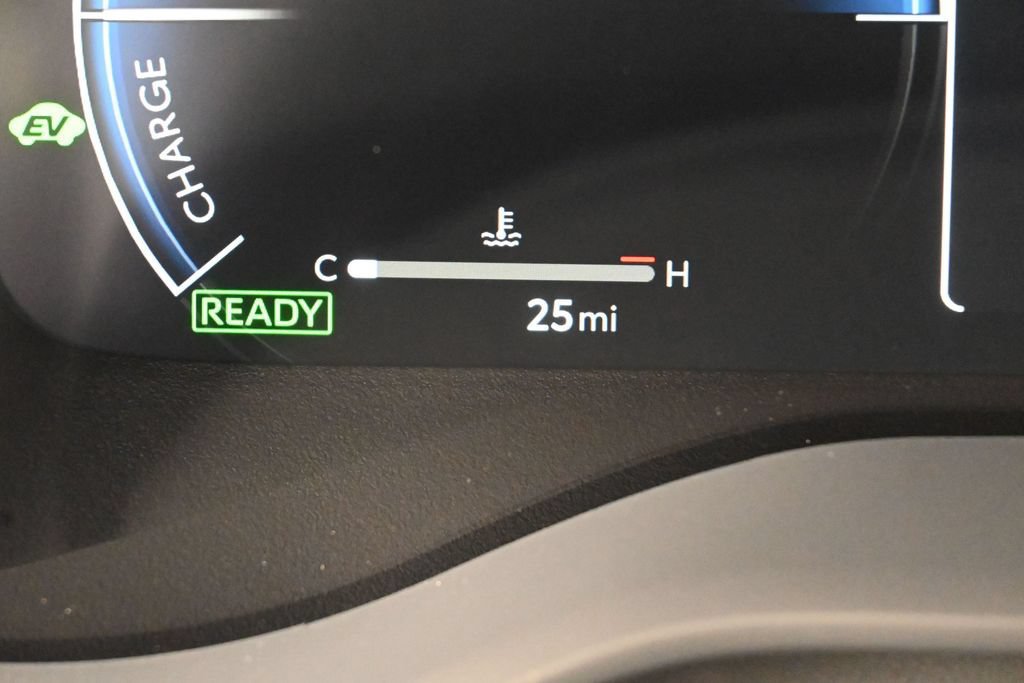 Used 2026 Toyota Sienna Limited FWD image 20