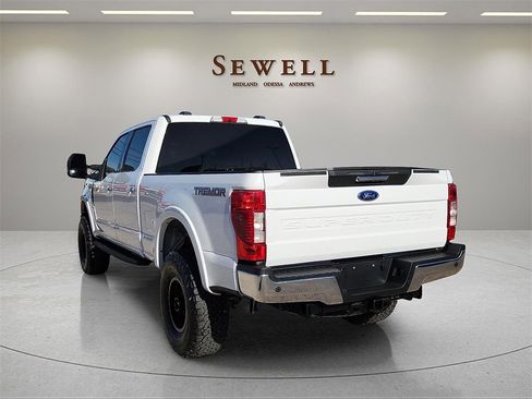 Used 2020 Ford F250 XLT w/ Tremor Off-Road Package image 3