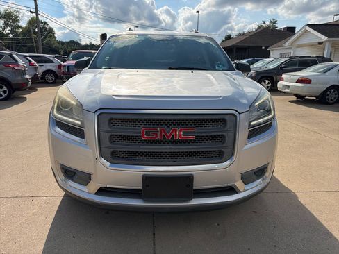 Used 2014 GMC Acadia SLE FWD image 4