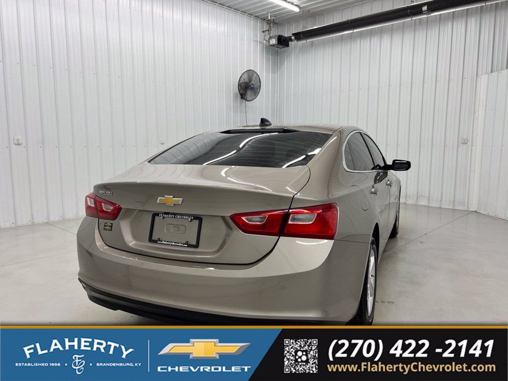 Used 2022 Chevrolet Malibu LS FWD image 3