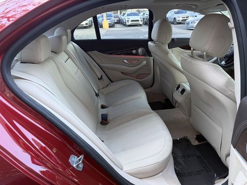 Used 2017 Mercedes-Benz E 300 4MATIC image 16