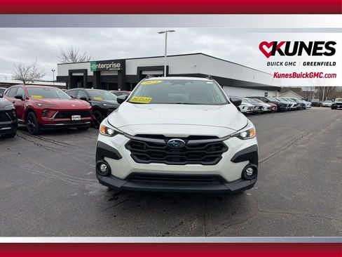 Used 2024 Subaru Crosstrek 2.0i Premium AWD/4WD image 14