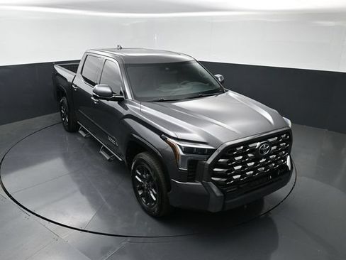 Used 2023 Toyota Tundra Platinum AWD/4WD image 19