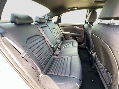 Used 2023 Kia Forte GT-Line w/ GT-Line Premium Package FWD image 27
