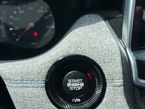 Used 2025 Jeep Compass Latitude w/ Sun & Sound Group image 15