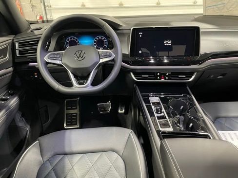 New 2026 Volkswagen Atlas Cross Sport SEL Premium R-Line image 15
