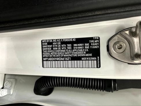 Used 2019 Porsche Cayenne S AWD/4WD image 30