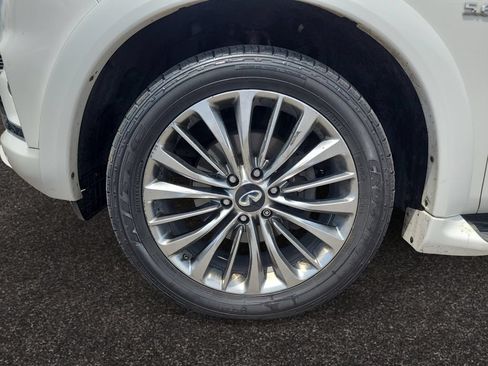 Used 2018 INFINITI QX80 4WD w/ Deluxe Technology Package image 14