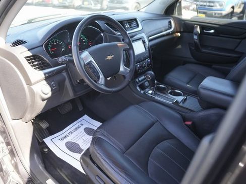 Used 2017 Chevrolet Traverse Premier image 8