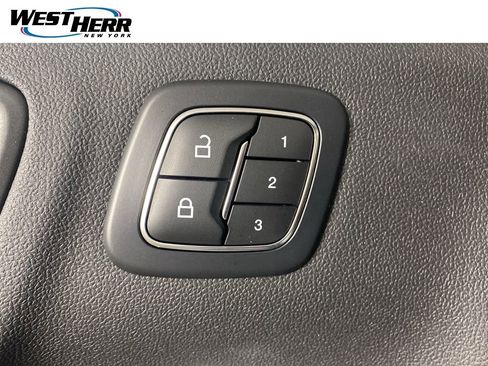 Used 2023 Ford Escape ST-Line Select w/ Tech Pack #2 AWD/4WD image 16