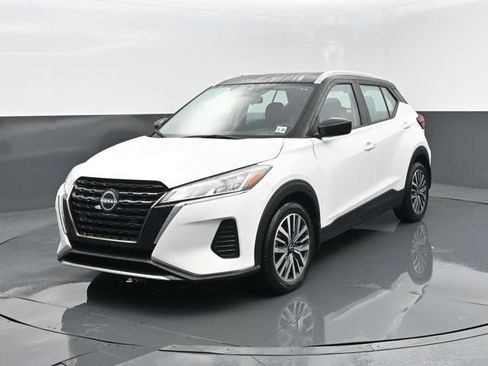 Used 2023 Nissan Kicks SV FWD image 21