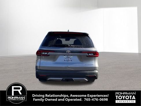 New 2026 Toyota Grand Highlander Platinum image 5