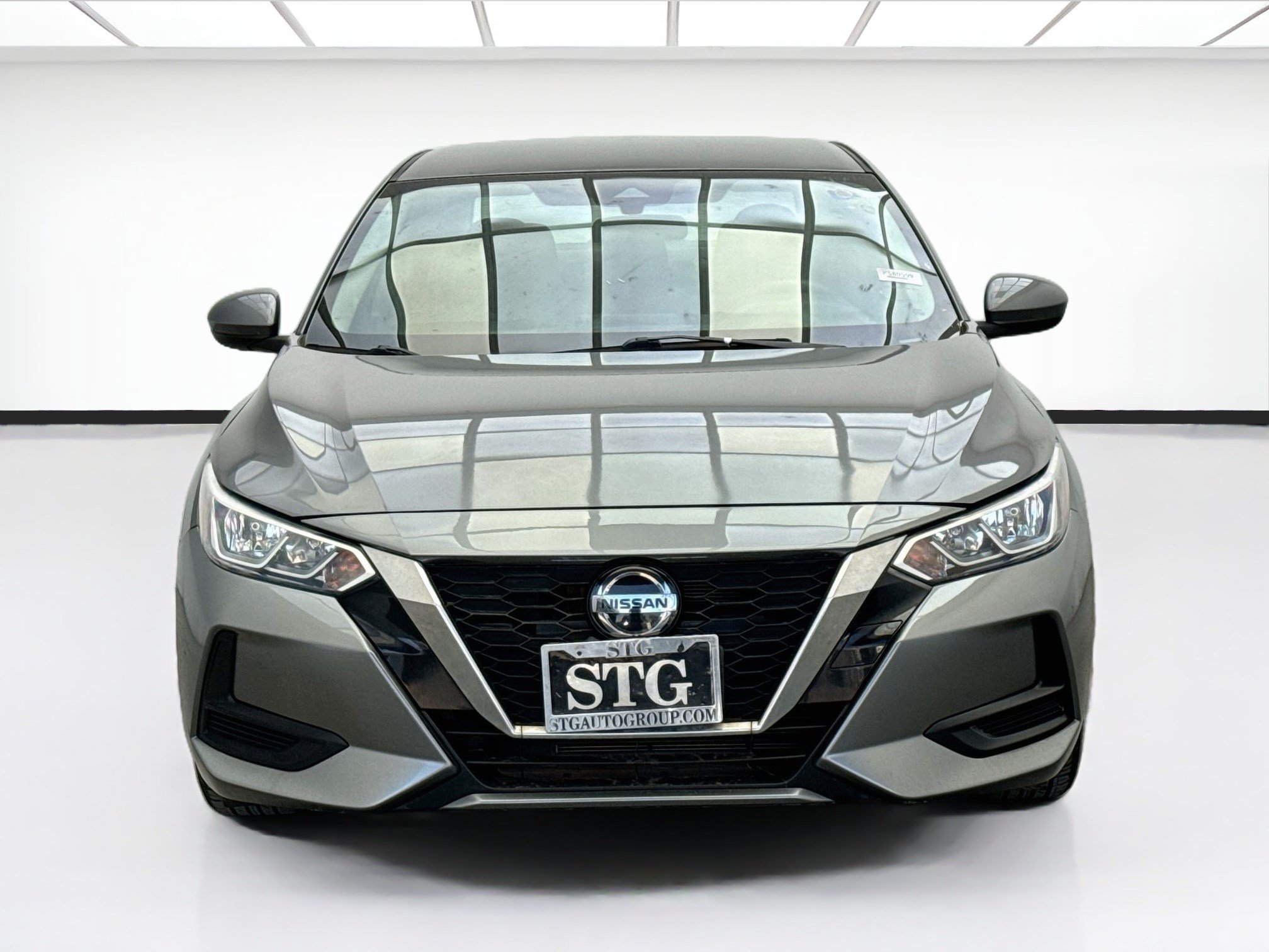 Used 2020 Nissan Sentra S FWD image 2