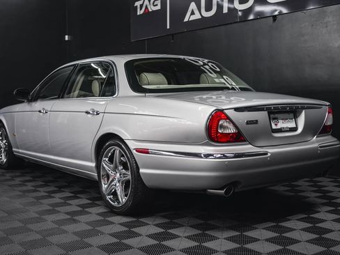 Used 2006 Jaguar XJ Vanden Plas RWD image 31