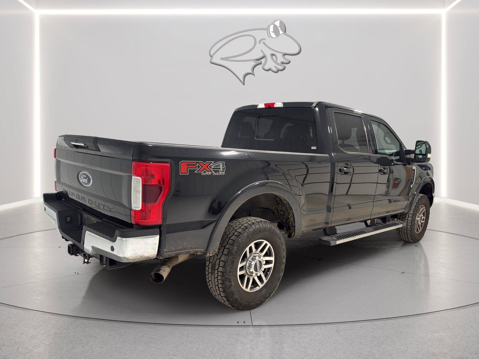 Used 2019 Ford F250 Lariat w/ Lariat Ultimate Package AWD/4WD image 5