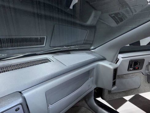 Used 1988 Pontiac Fiero GT image 42