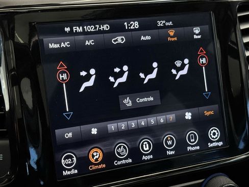 Used 2021 Jeep Grand Cherokee Limited X image 42