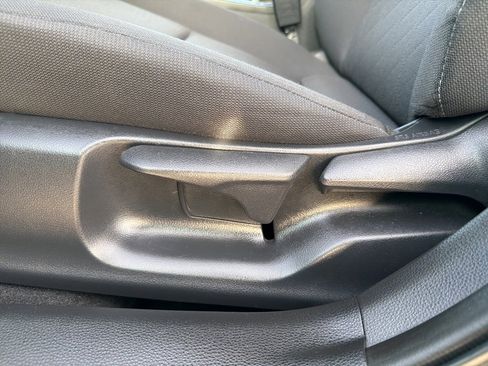 Used 2023 Toyota Corolla LE image 13