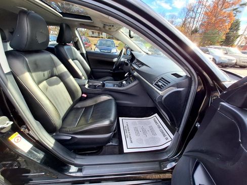 Used 2011 Lexus CT 200h Premium w/ Premium Audio Pkg image 34