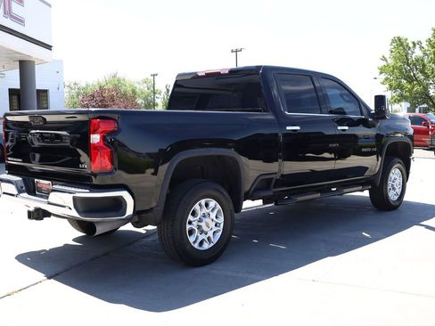 Used 2021 Chevrolet Silverado 2500 LTZ AWD/4WD image 6