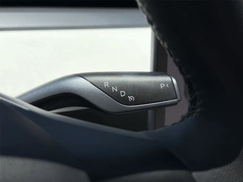 Used 2022 Tesla Model 3 RWD image 19