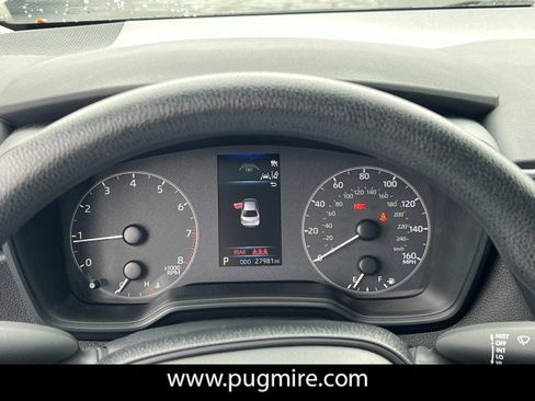 Used 2023 Toyota Corolla LE image 27