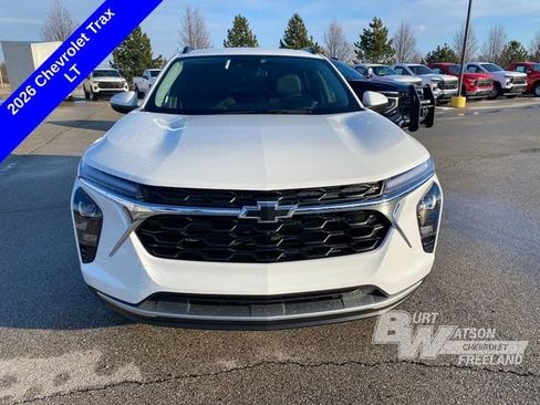 New 2026 Chevrolet Trax LT w/ Driver Confidence Package image 8