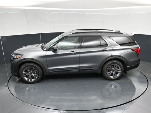 New 2026 Ford Explorer Active w/ Active Comfort Package AWD/4WD image 56