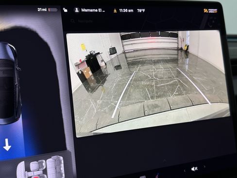 Used 2025 Tesla Model 3 RWD image 21
