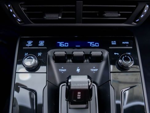 New 2026 Porsche 911 Carrera image 24