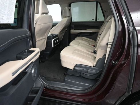 Used 2024 Ford Expedition Max Limited image 17