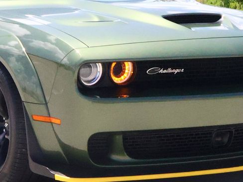 Used 2023 Dodge Challenger R/T Scat Pack RWD image 9