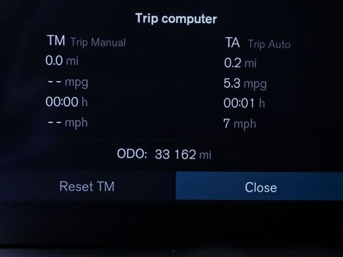 Certified 2023 Volvo XC60 B5 Ultimate image 14