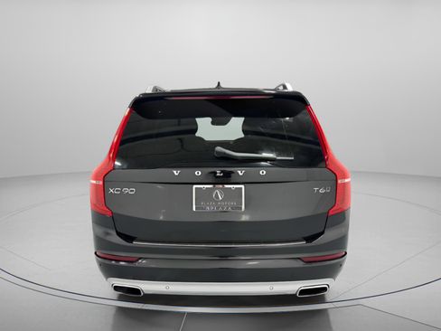 Used 2018 Volvo XC90 T6 Momentum w/ Convenience Package image 4