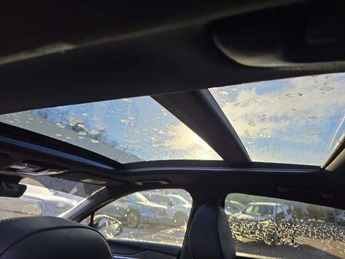 Used 2025 Kia K5 GT w/ GT1 Package image 12