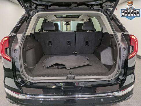 Used 2023 GMC Terrain Denali AWD/4WD image 25