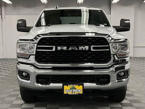 Used 2024 RAM 2500 Big Horn AWD/4WD image 4