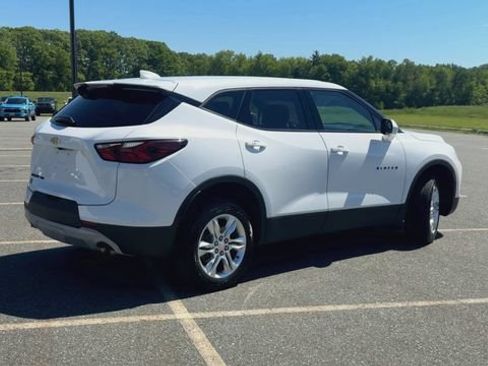 Used 2021 Chevrolet Blazer LT w/ LPO, Black Accent Package AWD/4WD image 8
