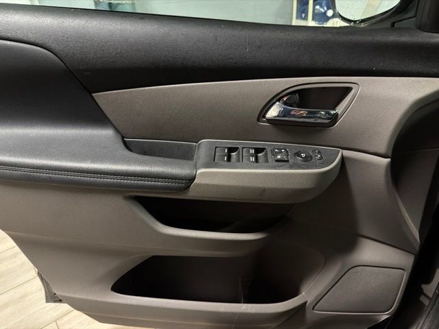 Used 2015 Honda Odyssey EX-L image 13